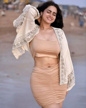 Ayesha Khan nude 11