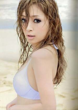 Ayumi Hamasaki nude 4