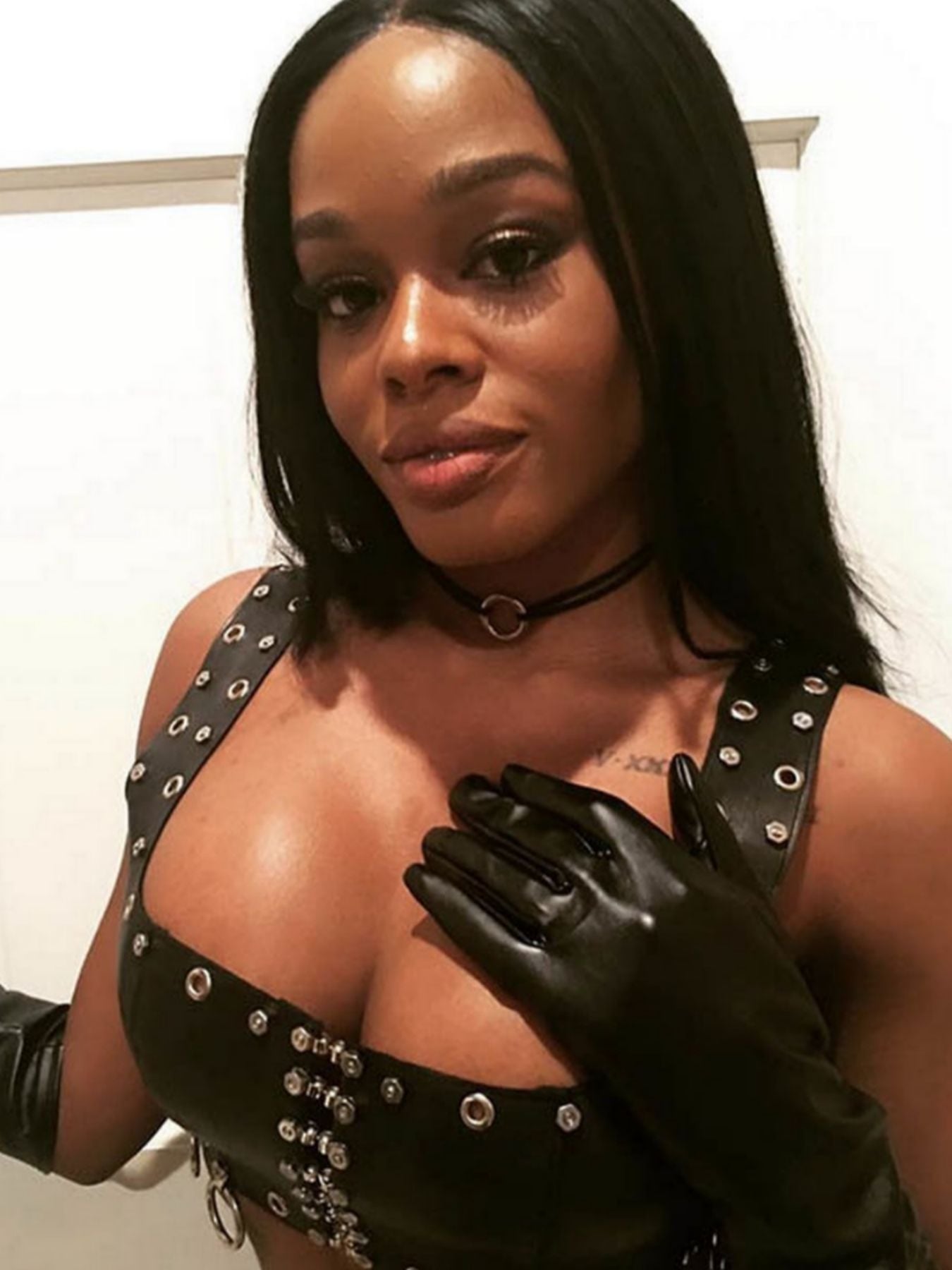 Azealia Banks nude 5