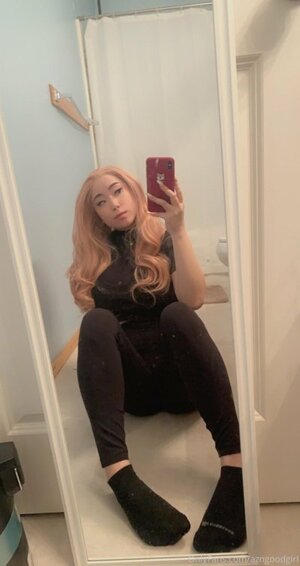 Azngoodgirl nude 12