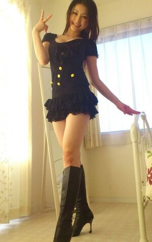 Azumi Mizushima nude 11