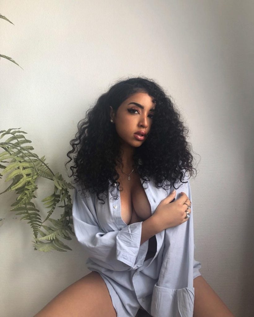 Baadsaby nude 12