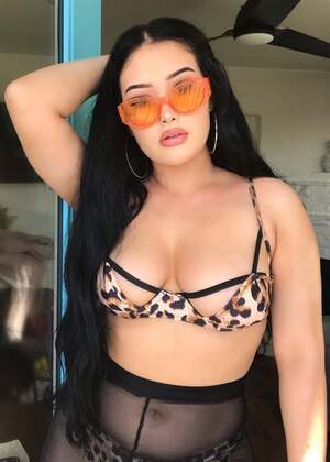 Baddie Madi nude 8