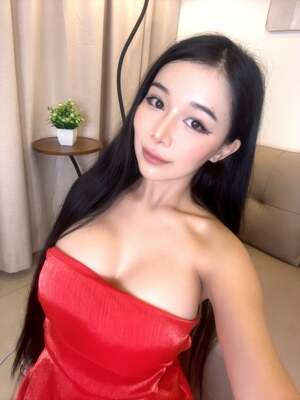 Bae Asian nude 11