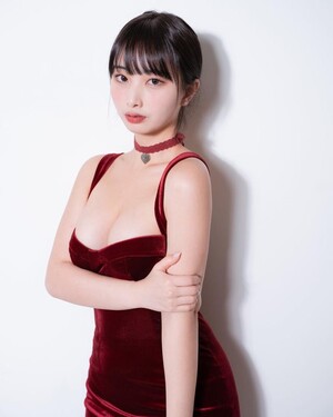 Baekji4 nude 5