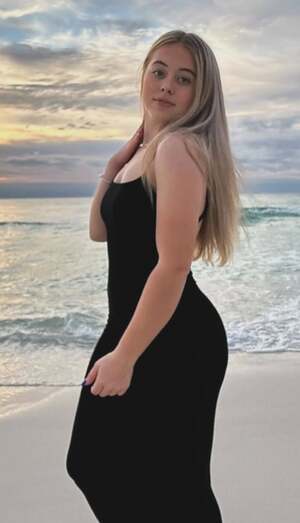 Bailey Dallas nude 3