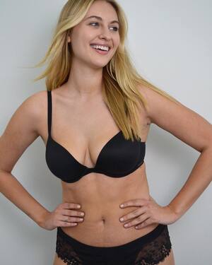 Baillie Riddell nude 7