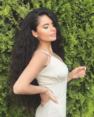 Bana Hamawandi nude 12