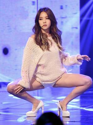 Bang Min-Ah nude 4