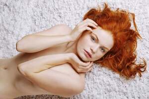 Barbara Babeurre nude 4