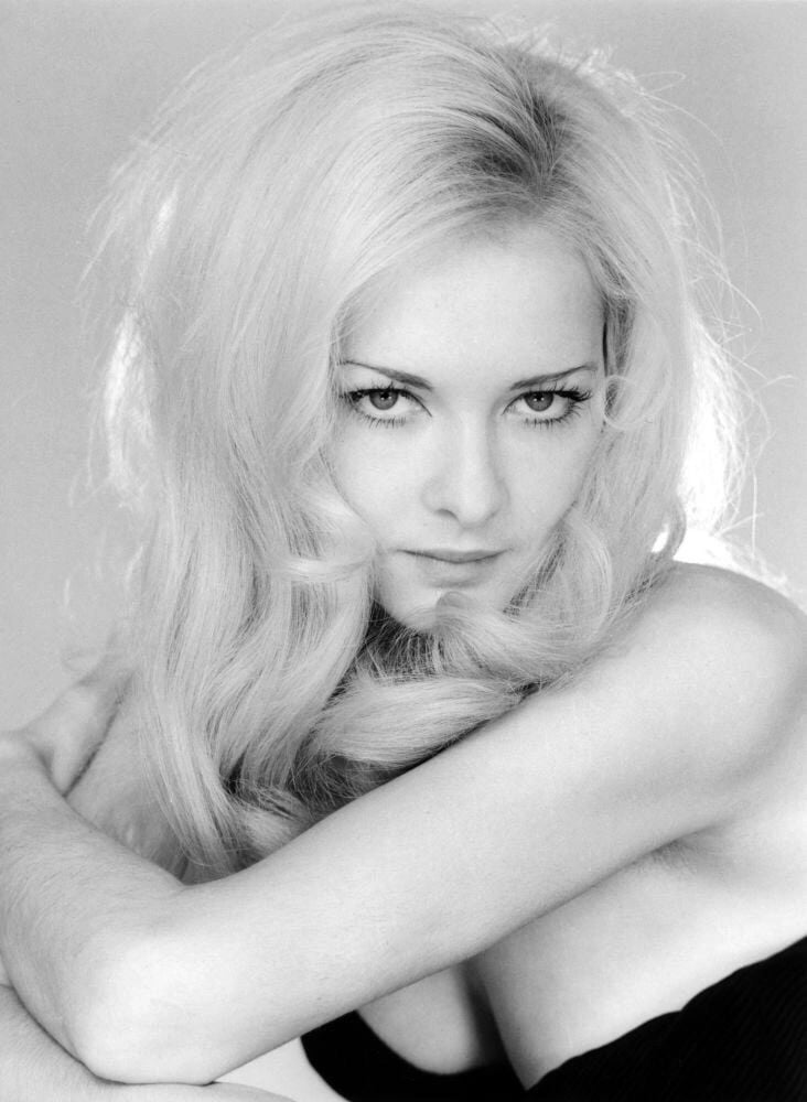 Barbara Brylska nude 10