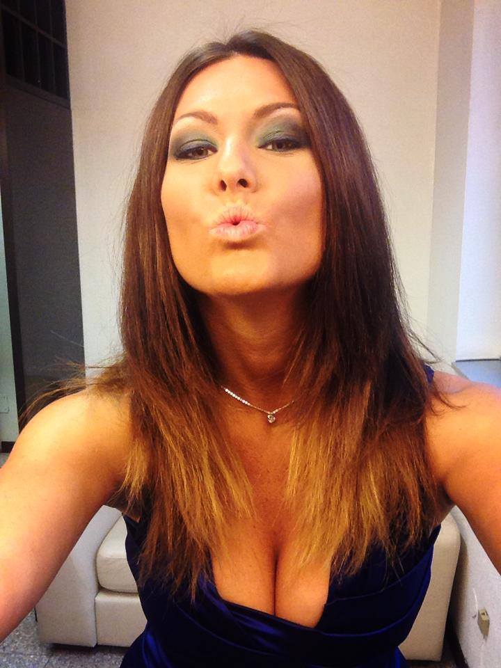Barbara Pedrotti nude 6