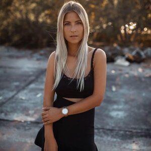 Beatrice Wolf nude 5