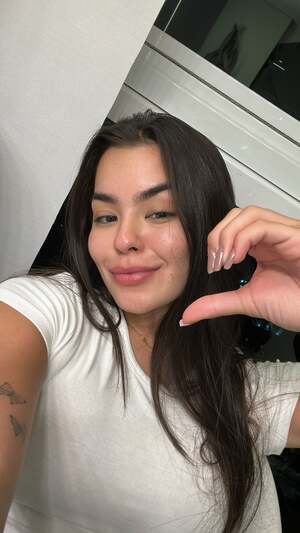 Beatriz Michelle nude 12
