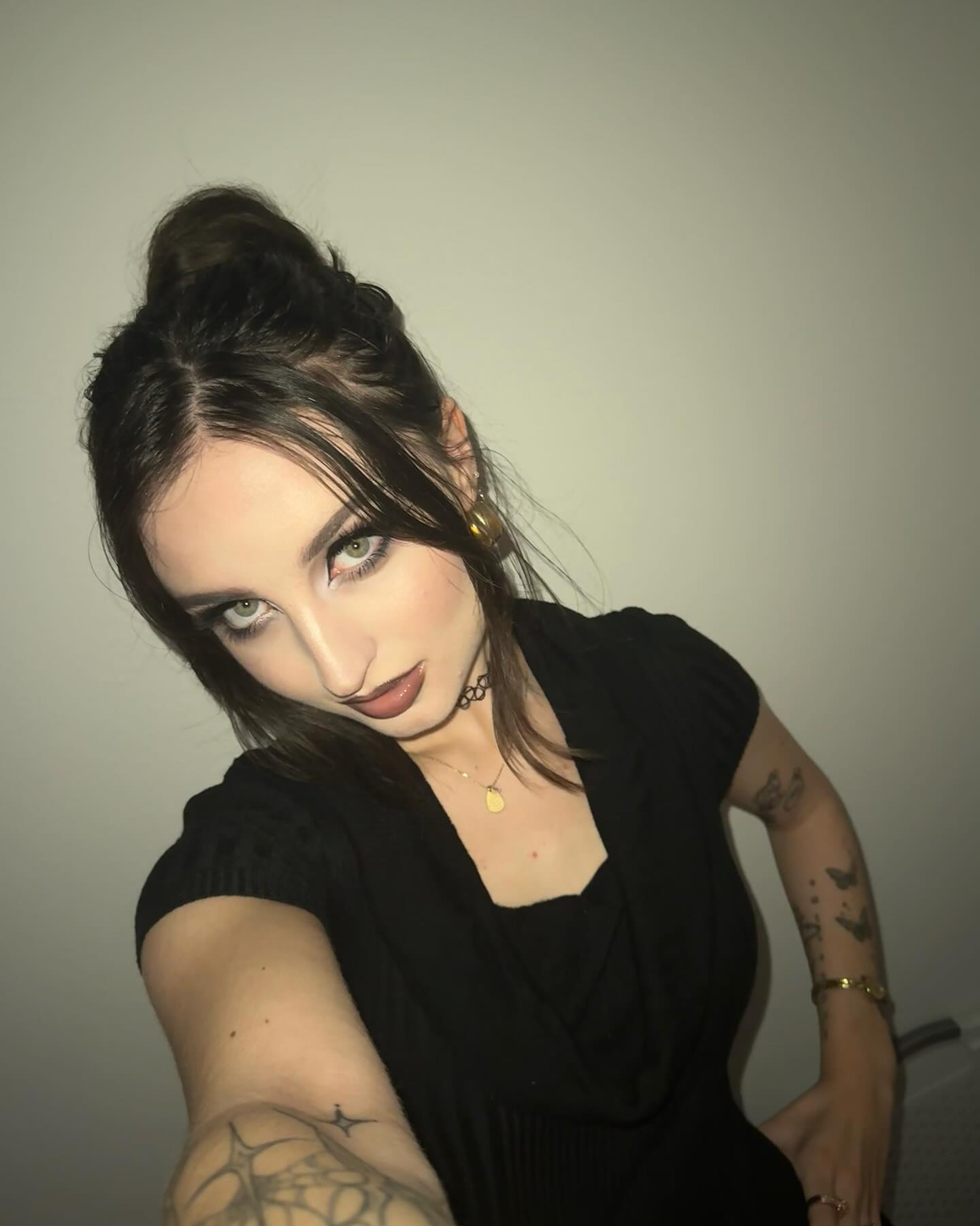 Beebee ASMR nude 10
