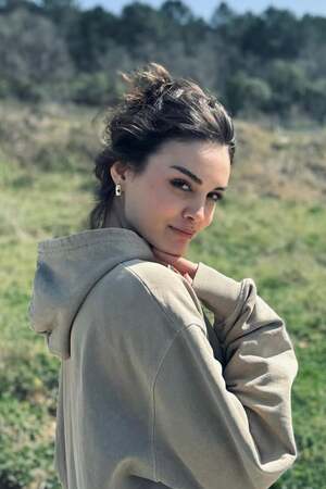 Belgin Simsek nude 7
