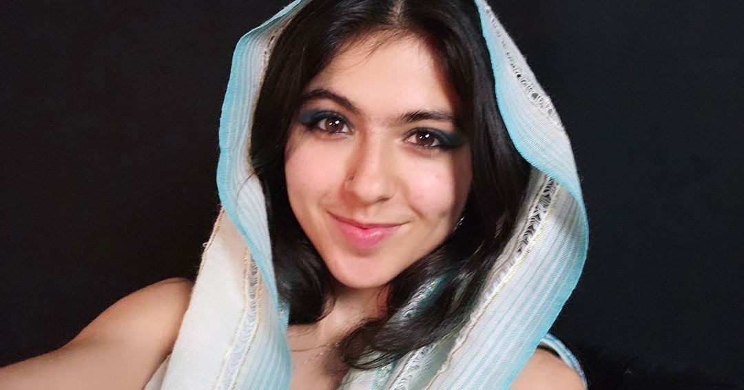 Bella ASMR nude 10