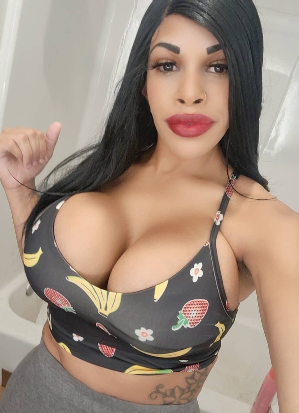 Bella Madisyn nude 4