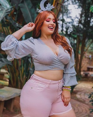 Bella Montoro nude 12