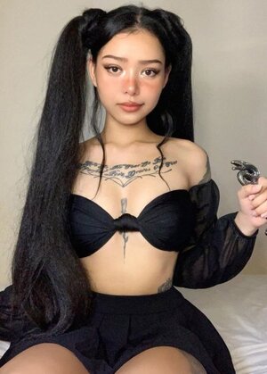Bella Poarch nude 2