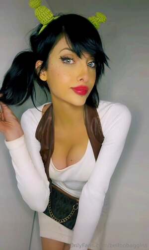 Bellbo Baggins nude 11