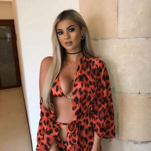 Belle Hassan nude 4