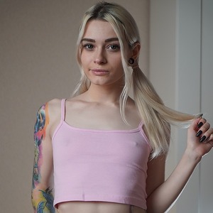 Belleniko nude 12
