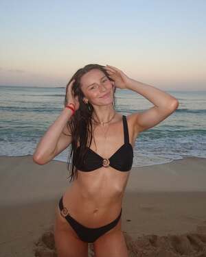 Bergen Reilly nude 9