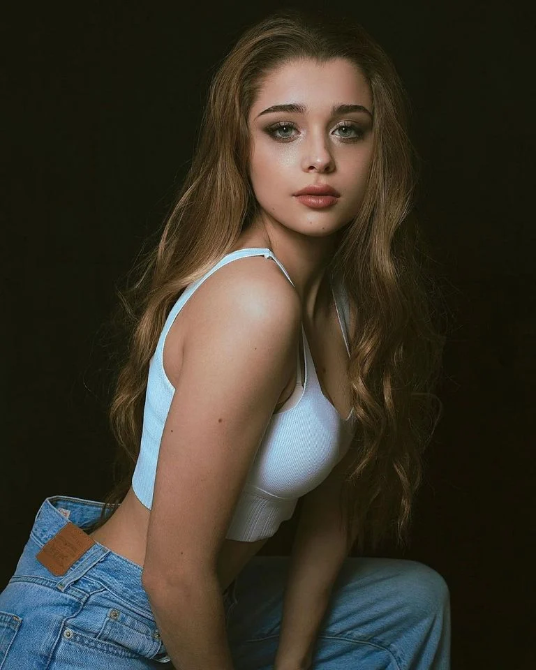 Berta Castane nude 5