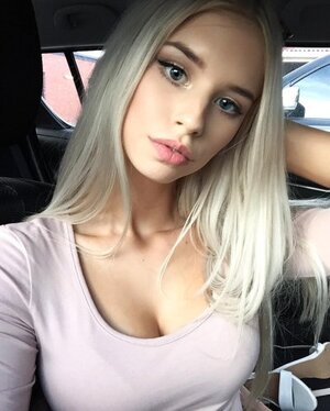 Berticuss nude 5