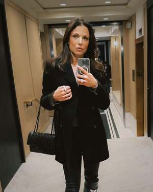 Bethenny Frankel nude 10