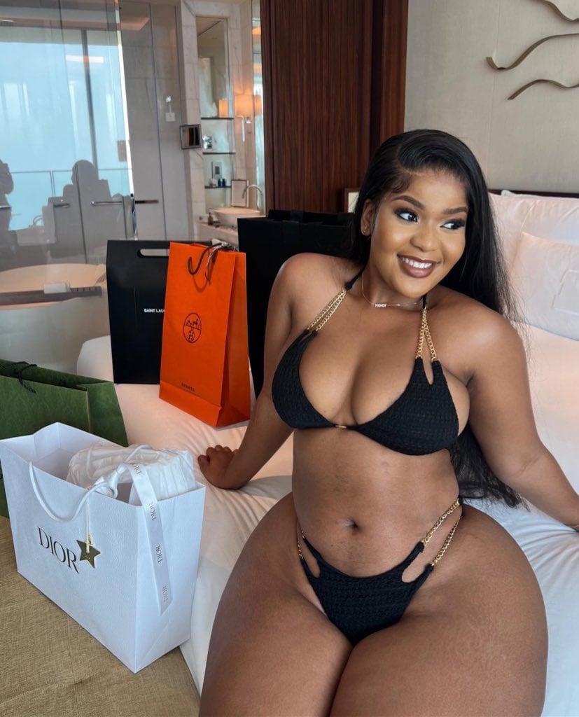 Beverly Tlhako nude 7