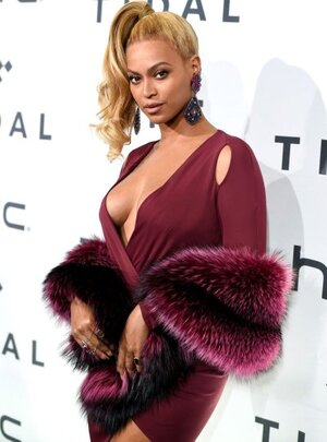 Beyonce Knowles nude 9