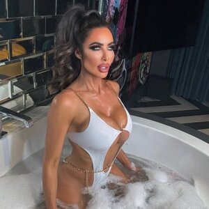 Bianca La Bomb nude 5