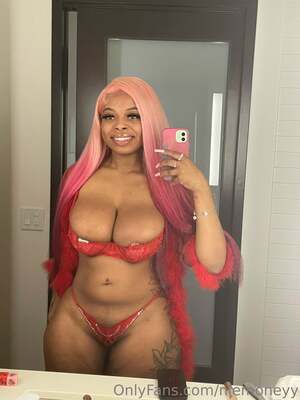 Big Nie nude 6