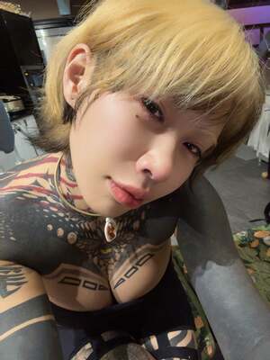 BigCatMia nude 7