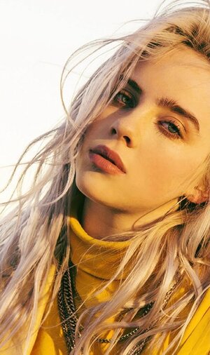 Billie Eilish nude 10