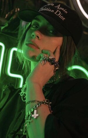 Billie Eilish nude 11