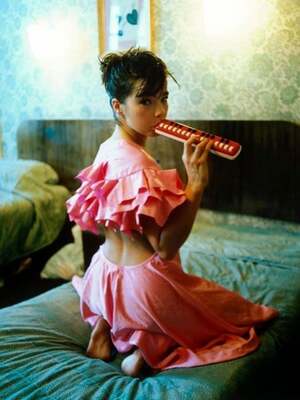 Bjork nude 3