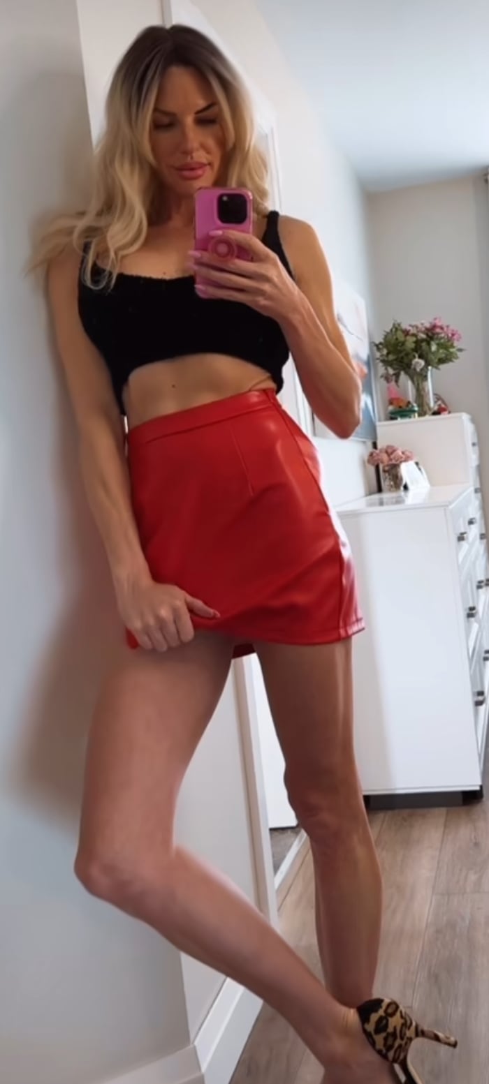 Blaire Bennett nude 3