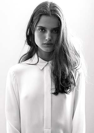 Blanca Padilla nude 5