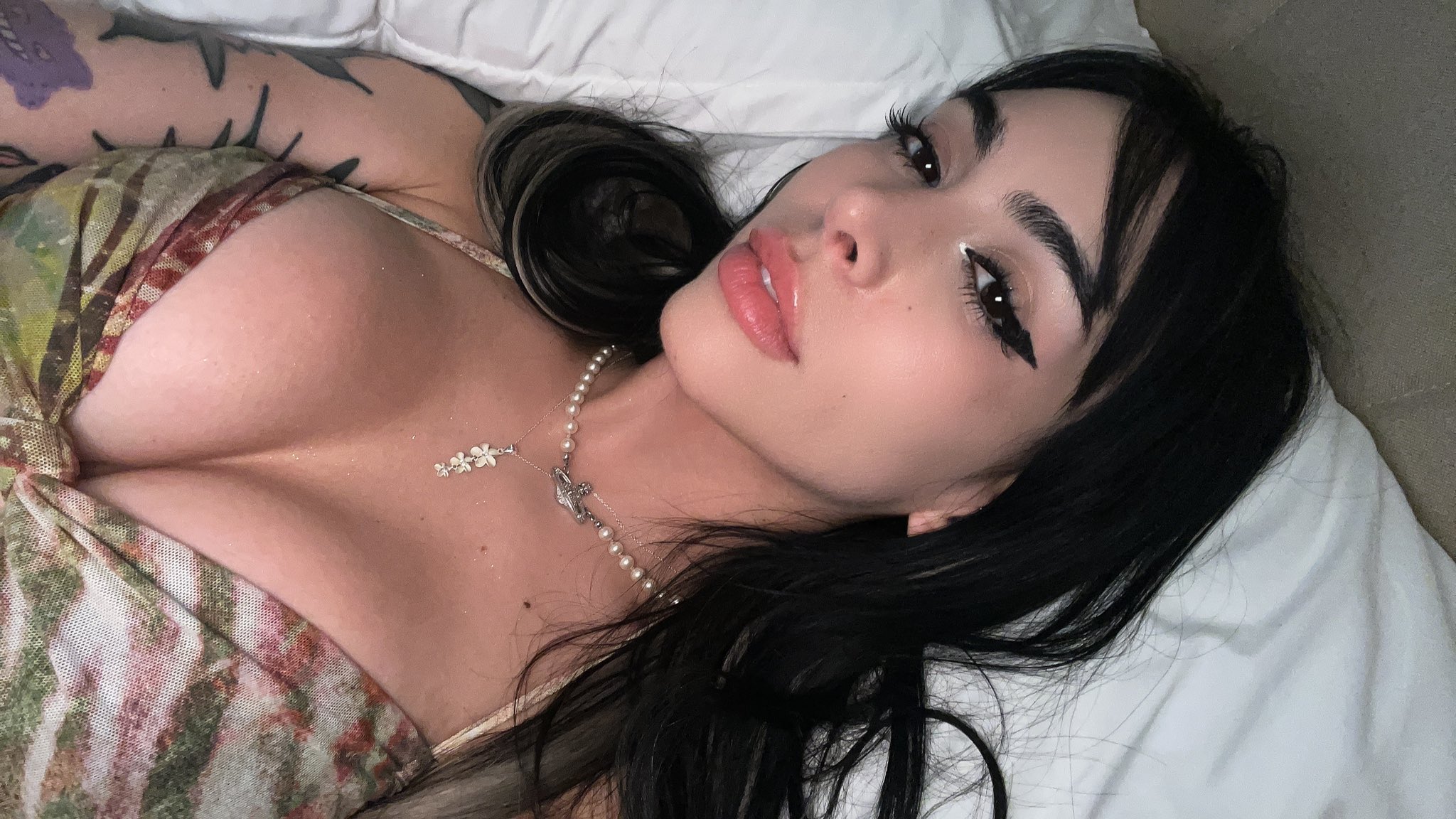 Blodvy nude 10