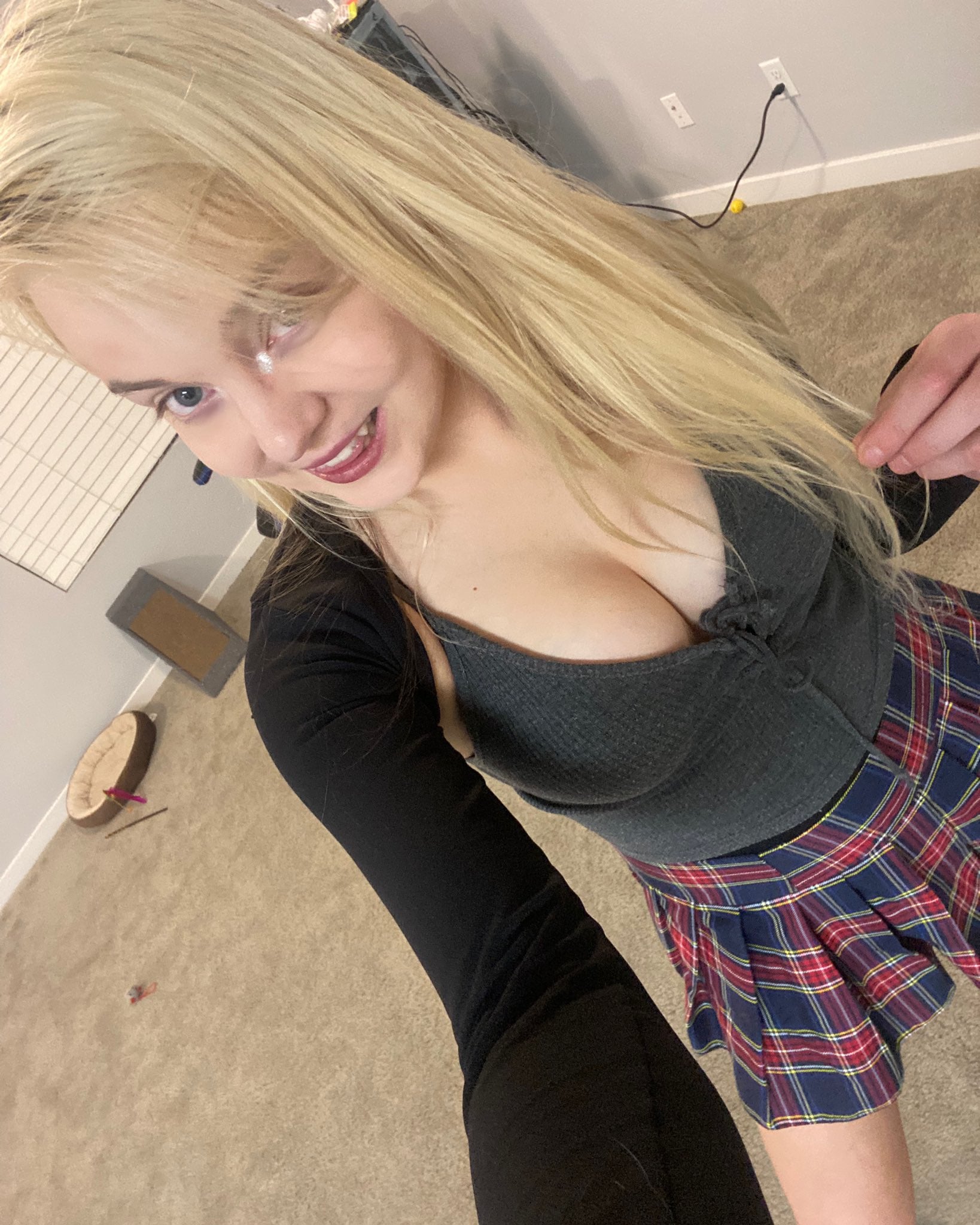 Blondiewondie nude 10