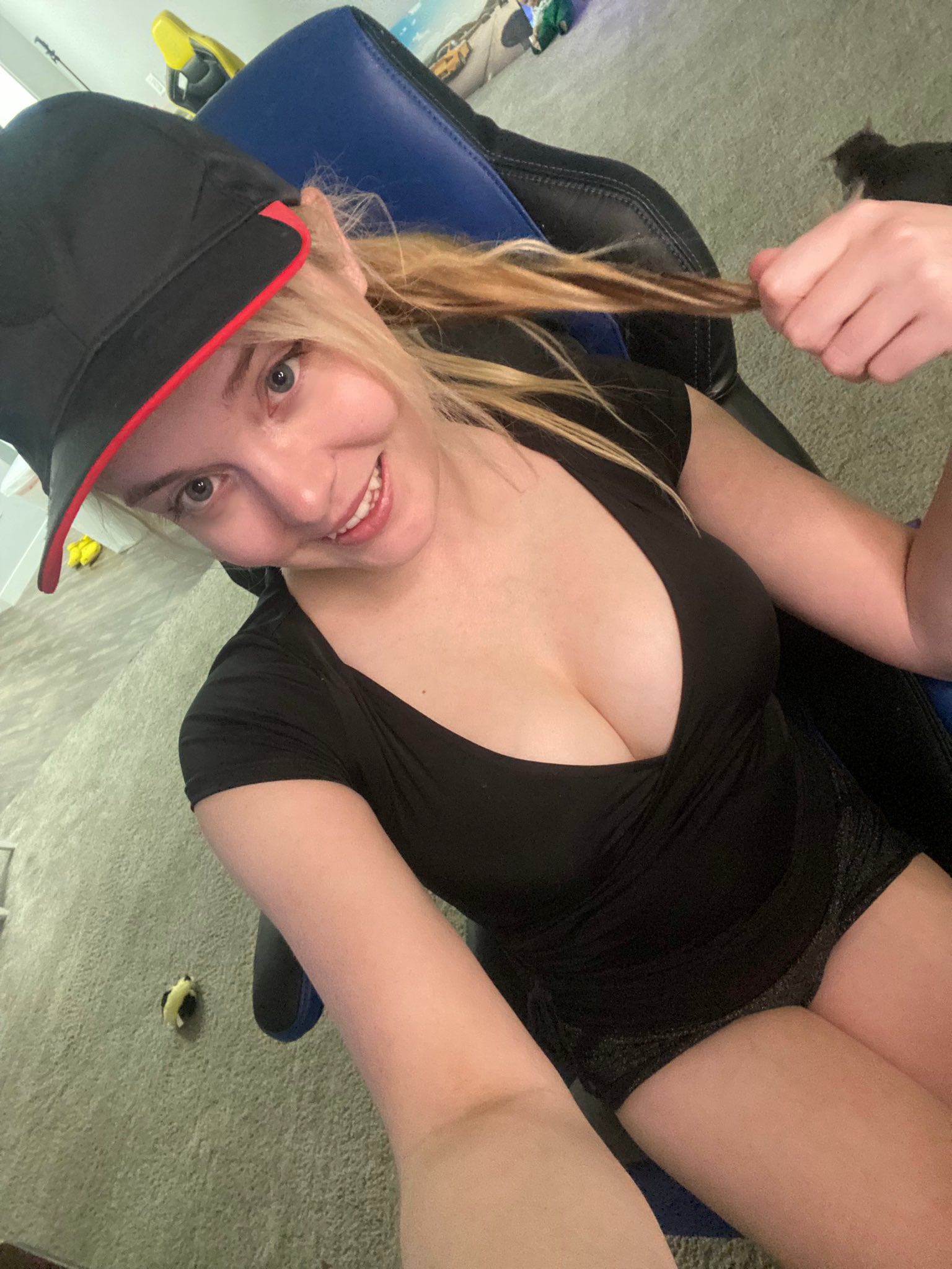 Blondiewondie nude 11