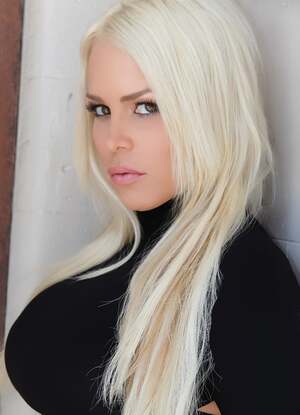 Bobbi Billard nude 12