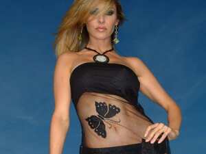 Bobbi Sue Luther nude 9
