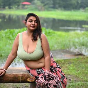 Bobita nude 7