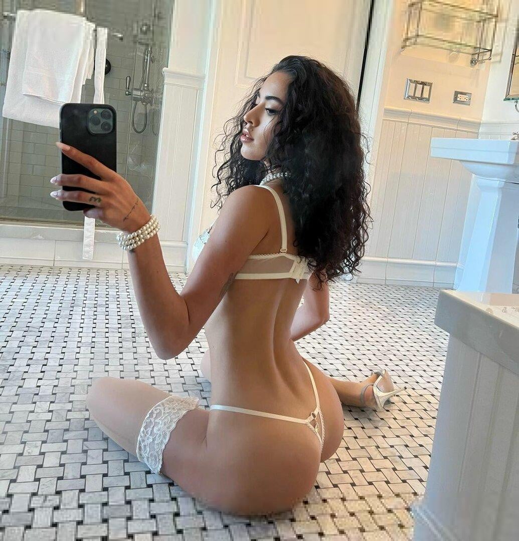 Bonita Sorrentino nude 9