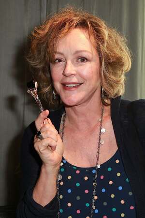Bonnie Bedelia nude 5