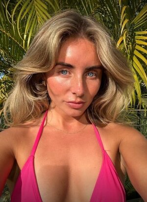 Bonnie Blue nude 5